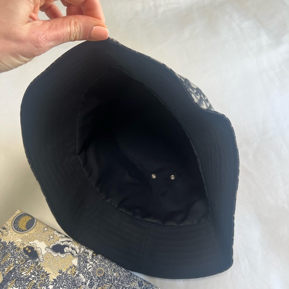 Dior oblique bucket hat - Picture 2 of 2